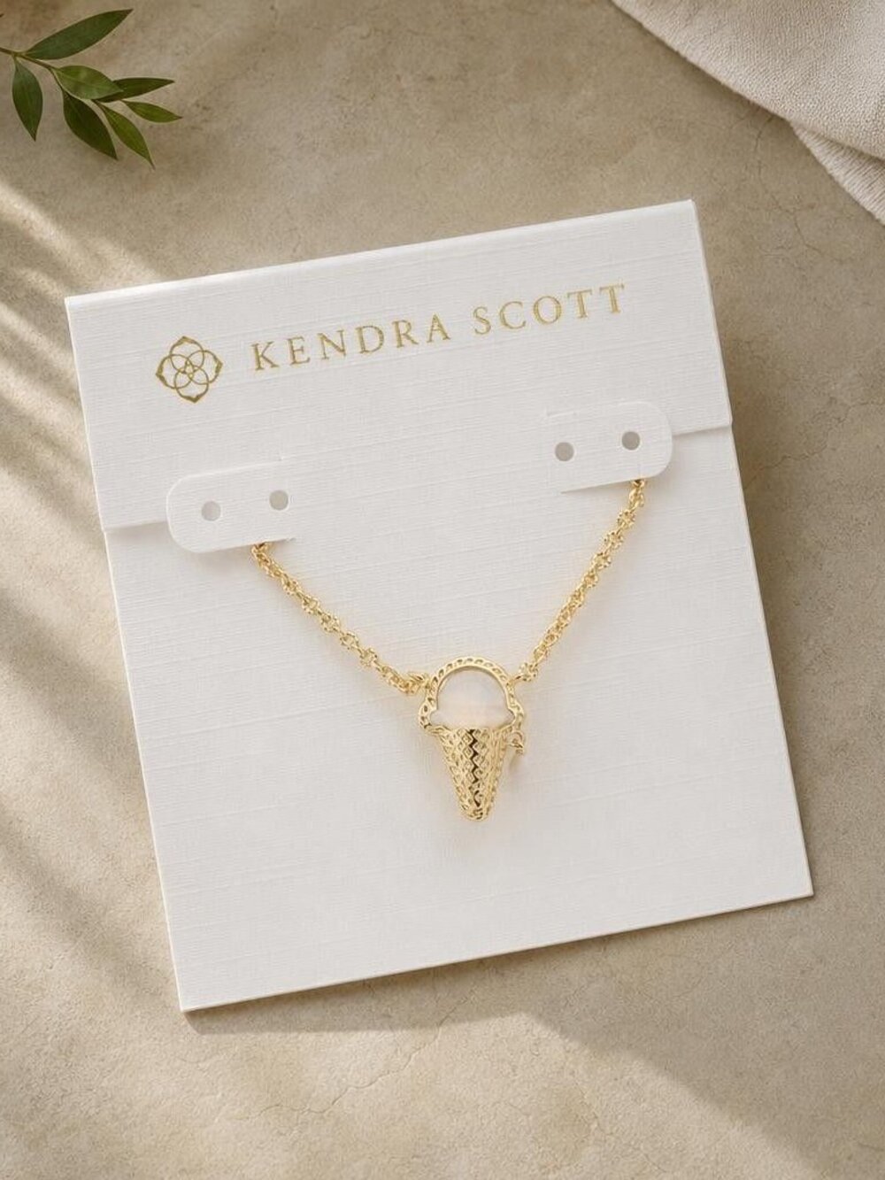 Kendra Scott Ice Cream Gold Short Pendant Necklace